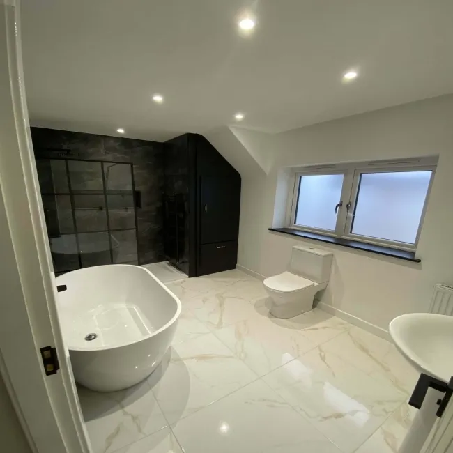 Carrara Gold Gloss Marble Effect Vitrified Ceramic Tile 60.5x60.5cm