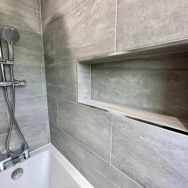 Cliff Grey Slate Effect Porcelain Tile 60x30cm